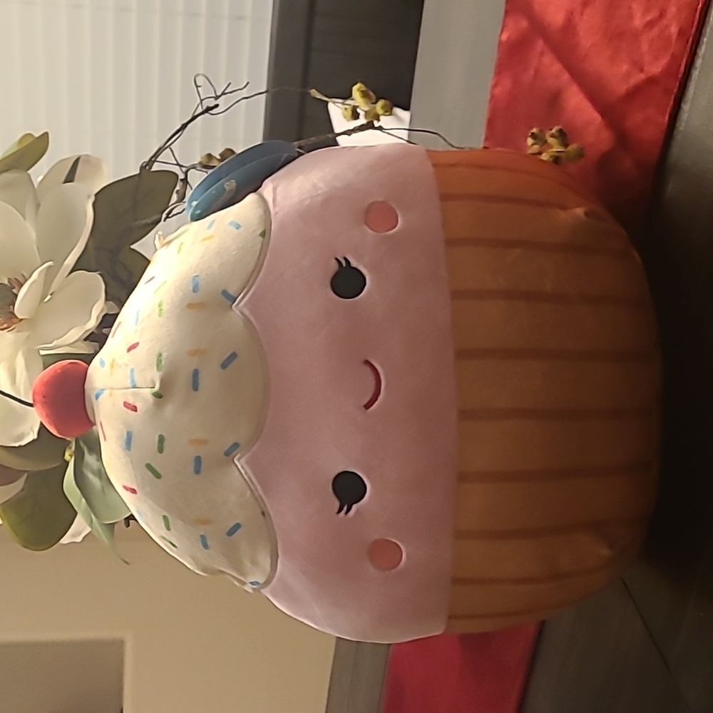 ORIGINAL SQUISMALLOWS CLARA 12"
